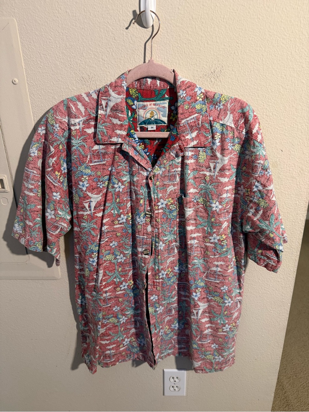 Paradise of the Pacific Hawaiian Aloha Shirt Pink Tropical Print Men’s Medium